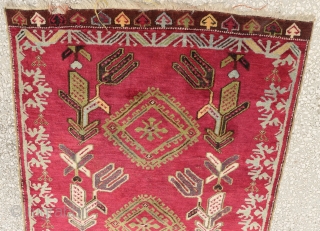 Central Anatolian 19th Century Kirsehir runner
 Size:391 x 101 Cm 
12'11"x3'4" Please take the time to view my other pieces. Thanks            