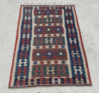 Caucasian Kazak Kilim, Circa 19th Century(some place had been repaired)
size:246x178 Cm
8'4"x6"                      