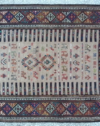 Kurdısh (Koçan) Sumac kilim Rug
Size: 178x95 cm/ 5’8”x3’1” ft                        