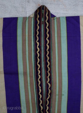 Central Asian Ikat Dress,very good condition
Size:185x123Cm                           