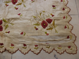 90x95 ottoman silk bundle it has some repair but all color are good thenk you                  