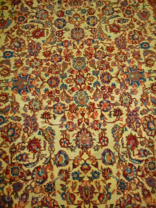 Beautiful Isfahan Pair with good colours and condition,Ready for the floor.Size 7*4'5".E.mail for more info.                  