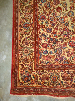 Beautiful Isfahan Pair with good colours and condition,Ready for the floor.Size 7*4'5".E.mail for more info.                  