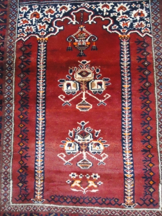 Gorgeous and Handsome Baluch Prayer Rug with perfect condition and no repairs,beautiful design.Shiny soft wool.Excellent pce.Size 3'8"*2'6".E.mail for more info.             