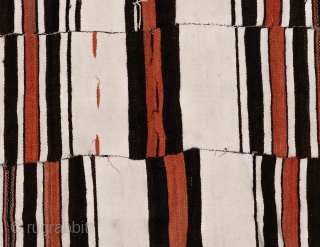 627 African fulani niger whites rust black	wool/cotton	
Size 8'6 x 3'10

 https://www.etsy.com/uk/RugsAndTextiles/listing/691608586/vintage-west-african-fulani-blanket-size?utm_source=Copy&utm_medium=ListingManager&utm_campaign=Share&utm_term=so.lmsm&share_time=1560422977563 
                     