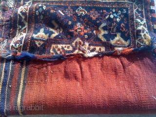 Khamseh/Shiraz Bag face with its back kilim.                          