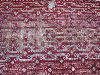 It is from MUCUR - KIRSEHIR rug fragment (central anatolia)
19th century. Size: 173cm x 102cm - 5.67ft x 3.34tf, 
wool on wool. To visit my other collections, https://www.etsy.com/your/shops/KILIMSE     