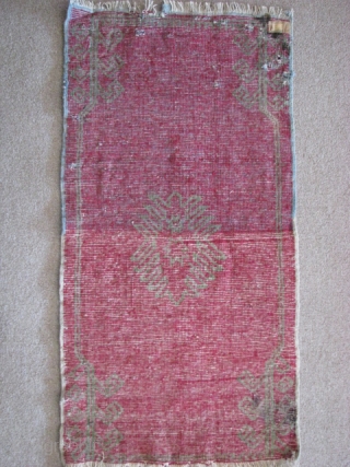 Mucur - Kırşehir(central anatolia) pillow rug from early 20th century.  size: 90cm x 47cm - 2.95ft x 1.54ft. To visit my other collections, https://www.etsy.com/your/shops/KILIMSE        