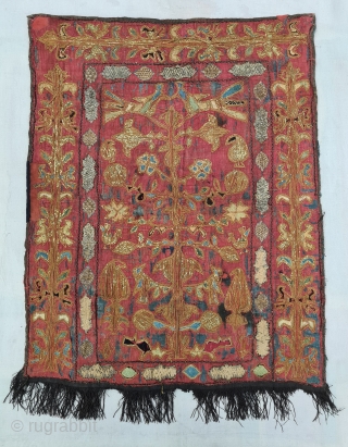 Indian Floral Embroidery Tree of life Design Wall Hanging. Cotton And Real Zari Embroidery Work on the Cotton Ground.
From  the Deccan Region of South india.
19th century.
Its size is 67cmX87cm (20220113_154840).  