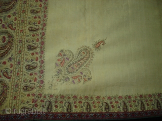 Highly Afgan or Sikh Period Jamawar Long Shawl From Kashmir, India.C.1750.Its Size is 130cmx320cm. Its condition is very good(DSC03848 New).

             