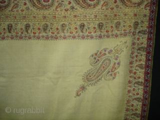 Highly Afgan or Sikh Period Jamawar Long Shawl From Kashmir, India.C.1750.Its Size is 130cmx320cm. Its condition is very good(DSC03848 New).

             