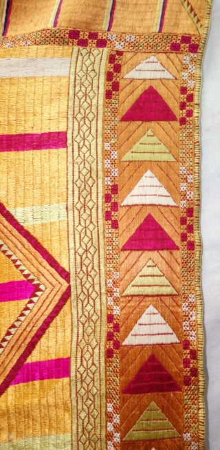 An Rare Sarpallu Phulkari From East(Punjab)India, India. Known As Sarpallu. Floss Silk on Hand Spun Khadi (Cotton) khaddar Cloth (DSC08774).             