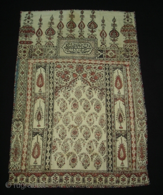 Kalamkari of Jainamaz style,From Msulipatam,Andhra Pradesh, India.Made for Persian Market,C.1865.Hand spurn cotton,Natural Dyes.Its size is 60cmX40cm(DSC05757 New).
                