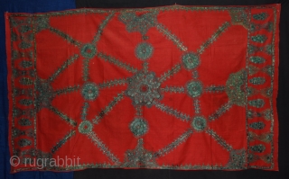 Abochhini Wedding Shawl from Sindh Region of Pakistan, India, Silk Embroidery on the Cotton, C.1900. Its size is 120cmX200cm(DSC02392).              