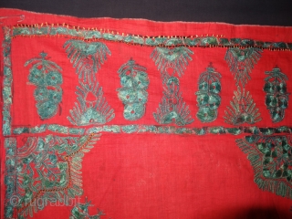 Abochhini Wedding Shawl from Sindh Region of Pakistan, India, Silk Embroidery on the Cotton, C.1900. Its size is 120cmX200cm(DSC02392).              