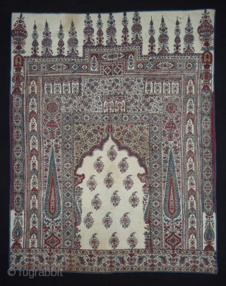 Quilted Kalamkari of Jainamaz style,From Msulipatam,Andhra Pradesh, India.Made for Persian Market,C.1865.Hand spurn cotton,Natural Dyes.Its size is 90cmX114cm(DSC01916 New).               