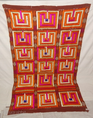 Phulkari From East(Punjab) India.Known as Bhul Bhalaya(Maze) Game. Handspun cotton plain weave (khaddar) with silk and cotton embroidery,Showing the Folk Game of maze Punjab. Its size is 140cmX230cm(DSC07820).
     