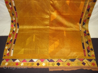 Phulkari From West(Pakistan)Punjab.India.known As Vari-Da-Bagh,Very Rare influence of Multi-colour Side border(DSC01065 New).                     