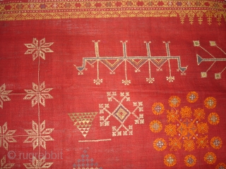 Hand Embroidery(Wool)Odhani Probably From Shekhawati District of Rajasthan.India.known As Lugari.Its Size is 125cmx210cm(DSC00885 New).                   