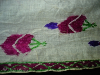 Embroidery Odhani(Cotton Malmal) From Tharpar Region of Pakistan.Its size is 128cmX208cm(DSC01974New).                      