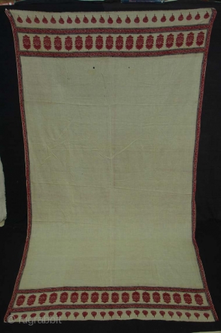 Floral Block Printed Cotton Odhana From Nakhatrana, District of Kutch,Gujarat,India.Its size is 138X260cm.Condition some very small holes.Its Rare piece of Odhana(DSC08140 New).           