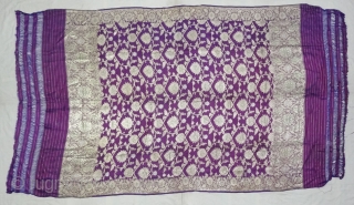 Dupatta Handwoven fuchsia silk with zari (Real Silver) from Varanasi, Uttar Pradesh , India. c.1900. Good condition. Its size 127cmX228cm(DSC05993).             