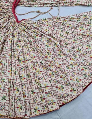 An  Very Rare Ghaghara (Skirt) Imitation Tie and Dye Manchester Print. Printed On the Cotton, From Manchester England, For the Indian Market. India. c.1850-1870. Its size is L-75cm, Circle about 30 Meters  ...