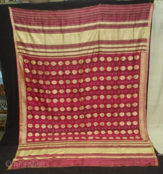 Dupatta handwoven fuchsia silk with zari (Real Silver) from Varanasi, Uttar Pradesh , India. C.1900. Good condition. Its size is 178cmX238cm(DSC05626 New).

           