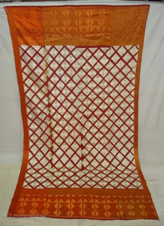 Phulkari From West(Pakistan)Punjab.India.known As Chand Bagh.This were mainly used as Woman's head-cover(bagh).Showing the Beautiful Mehrab(Prayer Arch)Design In the Borders.Very Rare Design Bagh(DSC08680 New).          