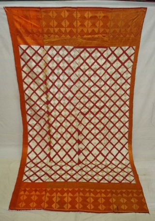 Phulkari From West(Pakistan)Punjab.India.known As Chand Bagh.This were mainly used as Woman's head-cover(bagh).Showing the Beautiful Mehrab(Prayer Arch)Design In the Borders.Very Rare Design Bagh(DSC08680 New).          