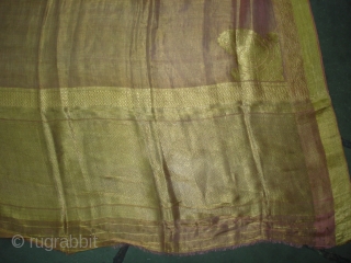 Dupatta Zari brocade(Real Gold) from Varanasi,Uttar Pradesh India.Made to order for some Royal Family of Rajasthan.Circa 1900.Condition is very nice. Its size is 178cm x 250cm(DSC04460 New).      