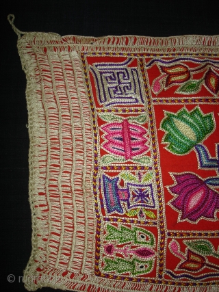 Jain Shrine cloth Ashtamangal, Mochi embroidered Silk on wool, From Gujarat,India.Its Its size is 27x34cm.C.1900. Condition is very good(DSC08909 New).             