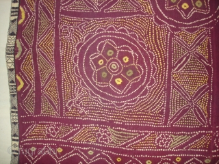 Single Bandh Tie and Dye Odhani From Shekhawati District of Rajasthan. India.Its Very rare Single Bandh Tie and Dye Odhani. Natural Colours On the Khadi Cotton.C.1900.Its size is 143CmX187cm(DSC04975 New).   