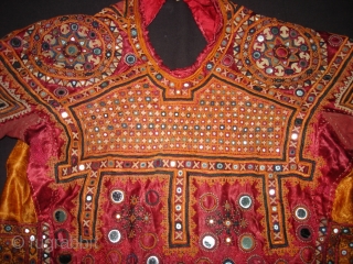 Ceremonial Women’s Blouse (Kapada) Fine Mutwa Saiyed Embroidery from Kutch Gujarat India. India.Silk Embroidery on the Silk, With fine Quality Mirror Work. This were traditionally used mainly Mutwa Saiyed Community of Abdasa  ...