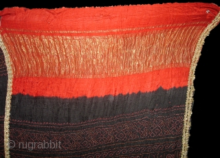 Tie And Dyed gajji silk odhni(woman's head shawl)From Kutch Gujarat.India.known As Kumbhi.Very Rare Tie and Dye Odhani.Its size is 120cm X 145cm(DSC01186 New).          