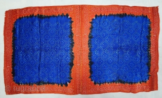 Ceremonial Tie and Dye Rumal, Tie and Dye Work on the Gajji-Silk From Kutch Region of Gujarat, India. 

This were Traditionally used mainly by Muslim Khatri community in Kutch, specifically to the  ...