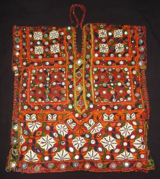 Woman's Tunic(Choli),Meghwar Group,Tharparkar Sindh Area Pakistan.L55 cm,W50 Cm.Silk-thread Embroidery,Lined with Tie and Dye Cotton(DSC05612 New).                  