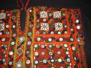 Woman's Tunic(Choli),Meghwar Group,Tharparkar Sindh Area Pakistan.L55 cm,W50 Cm.Silk-thread Embroidery,Lined with Tie and Dye Cotton(DSC05612 New).                  