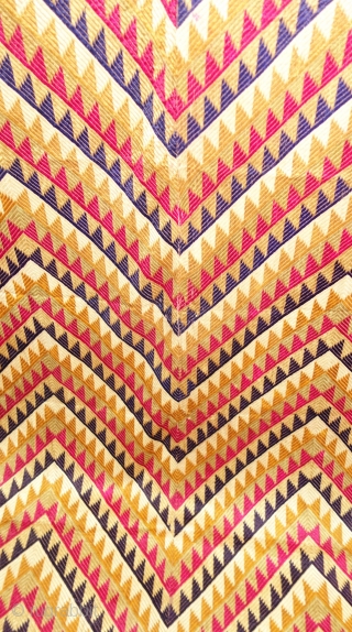 Panch Rangi Lahariya Bagh, Phulkari From West(Pakistan) Punjab. India. known As Panch Rangi Lahariya Bagh, very Rare influence shoowing the Lahariya Deign in the five different Colours. Its size is 125cmX240cm.Floss silk  ...