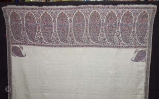 Highly Sikh Period Palledar Shawl of Kani Jamawar, From Kashmir, India. c.1820-1840. Its Size is 130cmx300cm (DSC08522).


                