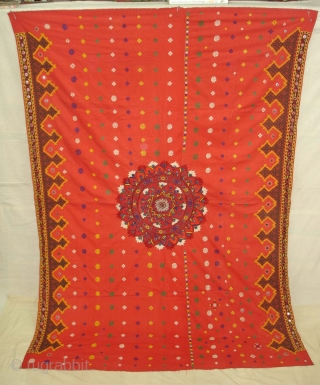 Woman’s Shawl(Abochchini),Probably from Meghwar Group ,Tharparkar Pakistan.Its size is 147cmX207cm(DSC01444 New)                      