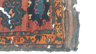 Rare Est Anatolia, circa 1850, delicate colors, 230 x 146, good velvet except one corner.
Contact via WhatsApp : +33 (0) 614362146            