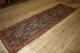 Antique Persian Malayer runner (3.41 x 0.99m).

£1845.00                          