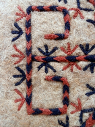 YAMOUT TURKOMAN BOKSCHE. Of the five major Turkoman tribes it appears that only the Yamout weave this special shape of bag, and even then most of them are with knotted pile as  ...