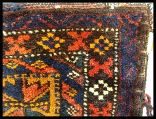 www.oldorientalcarpet.com  OLD BELOUCH BAG.    A splendid, richly coloured example of an early 20th century grain bag from the Jan Begi sub-group of the Belouch near Herat in west  ...