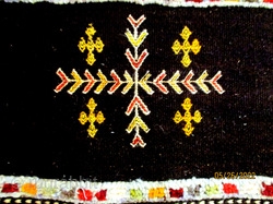 BERBER KILIM / HORSE BLANKET - which is an old example from the southern edge of the High Atlas Mountains. Although these pieces are small they contain the most frequent types of  ...