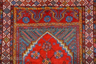 Circa 1800s Early example of Central anatolian Konya Prayer Rug.It's in perfect condition all sides, ends and all knots are original untouched.It has great colors.Size 113 x 153 cm    