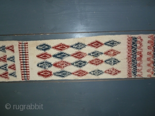 Interesting Turkmen tent band, flat woven wool on cotton, 270 x 20 cm, 106 x 7.9 inch                