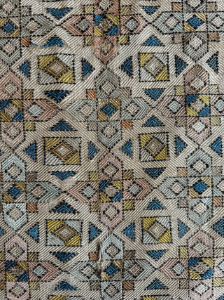 Caucasian silk embroidery, 2nd half 18th c., 74 x 73 cm. Typical "Baku" (?) style embroidery with pastel-like colors. Mounted on cloth, outer dotted borderline reconstructed on mount, some damgage (image 3).
Contact:  ...