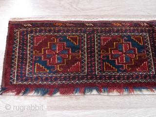 Turkmen Ersari torba with silk highlights. Circa 1900-20. Number stain in the back as can be seen in the last photo. 

Size: 150 cm x 40 cm (59" x 16").   